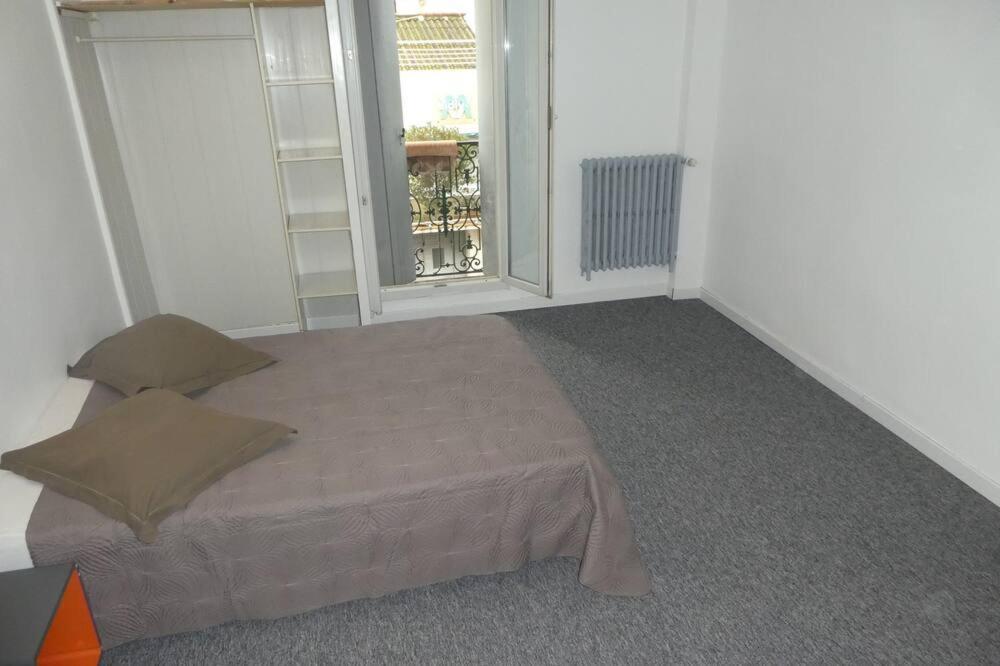 Etanit ! Beziers Plein Centre - 1Mn Du Bus, De La Gare Du Train Et Liaison Aeroport -Chambres Climatisees -Spacieuses Amenagees Pour Singles, Couple, Et Ou Familles -Parking A Velos -Consigne Béziers Exterior foto
